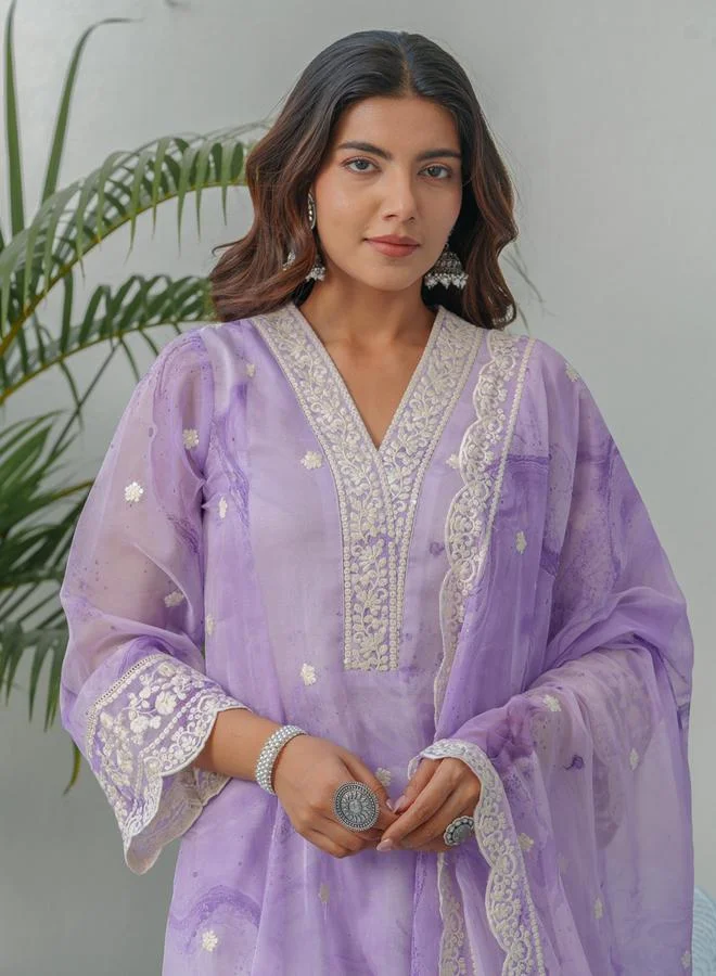 Dw  Women Floral Embroidered Straight Kurta and Trousers with Dupatta Set for Women | Best Price UAE